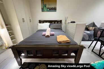 Siglo Suites @ The Gramercy Residences