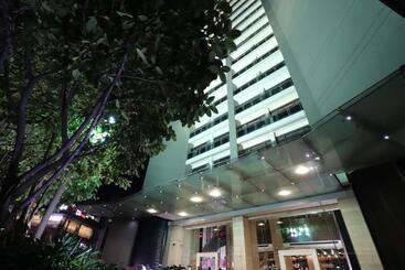Siglo Suites @ The Gramercy Residences