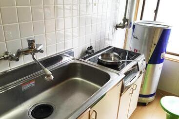 Toolate Guesthouse Toyama