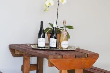 401 Rozendal Cottages