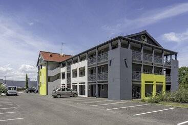 B&b Hotel Bordeaux Mérignac Hôtel De Ville