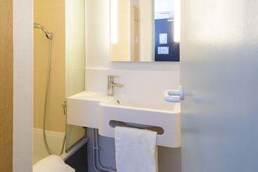 B&b Hotel Bordeaux Mérignac Hôtel De Ville
