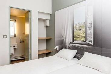 B&b Hotel Bordeaux Mérignac Hôtel De Ville
