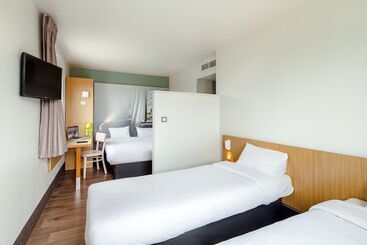B&b Hotel Bordeaux Mérignac Hôtel De Ville