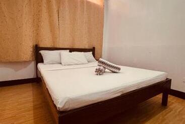 تختخواب و صبحانه Duchess Sophia S Pension