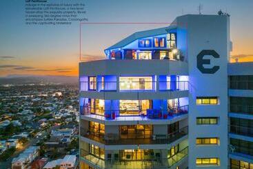 Burleigh Esplanade Apartments