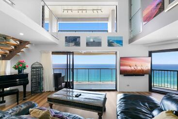 Burleigh Esplanade Apartments