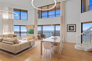 Burleigh Esplanade Apartments