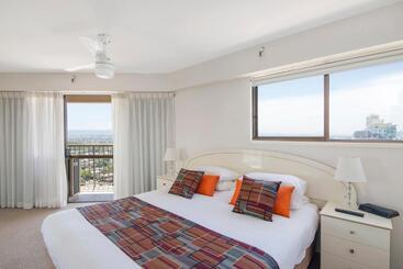 Burleigh Esplanade Apartments