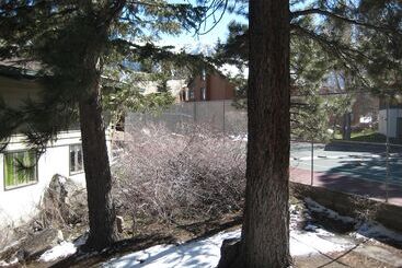 דירה Chateau Sans Nom By Mammoth Reservation Bureau