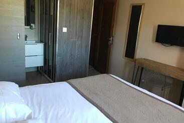 هتل Auberge Le Montana