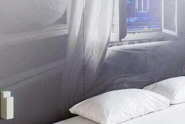 B&b Hotel Clermont Ferrand Le Brézet Aéroport