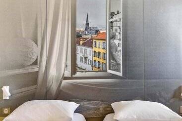 B&b Hotel Clermont Ferrand Le Brézet Aéroport