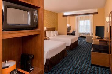 هتل Fairfield Inn & Suites By Marriott Huntington