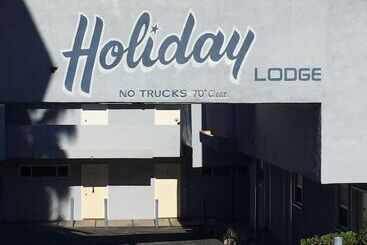 هتل Holiday Lodge