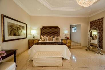 The Victoria Falls Deluxe Suites - Victoria Falls