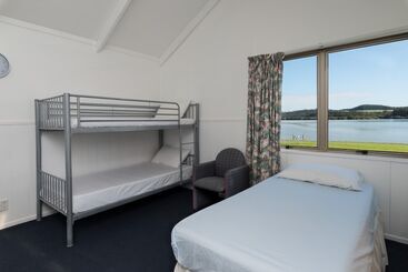 هتل Waitangi Holiday Park