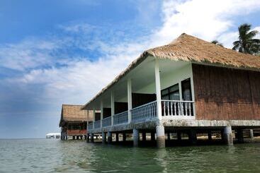 Bintan Spa Villa Beach Resort & Spa