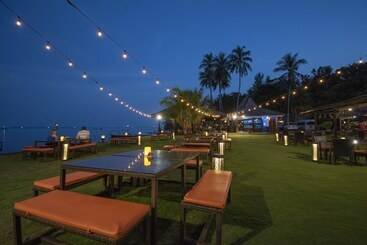 Bintan Spa Villa Beach Resort & Spa