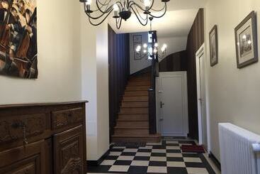 تختخواب و صبحانه Au Coeur De Beauvais
