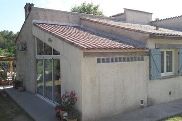 민박 Chambres D Hotes Au Pays De Fayence