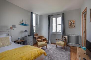 تختخواب و صبحانه Guesthouse La Mascotte