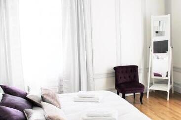 تختخواب و صبحانه Villa Louis Victor