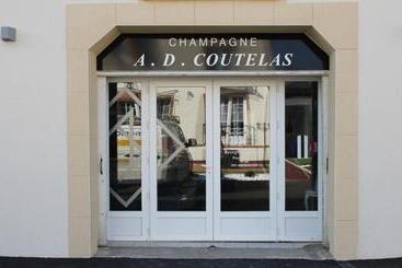 تختخواب و صبحانه Villa Louis Victor
