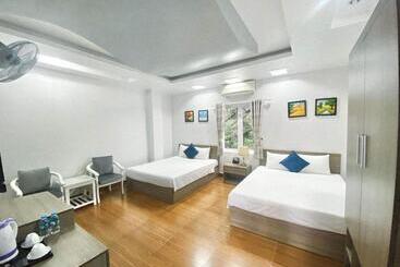 Catba Central Hotel 2