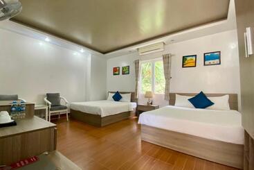 Catba Central Hotel 2