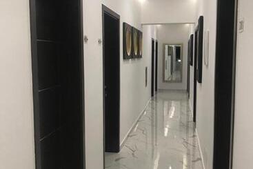 هتل Golden View Residence