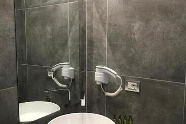 هتل Golden View Residence