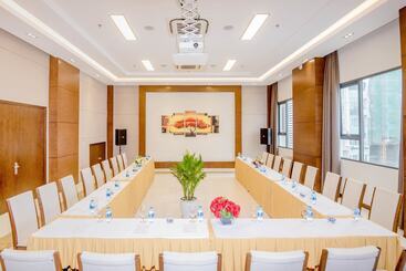Grand Sea Hotel Danang