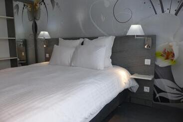 هتل L'aerogare Amboise