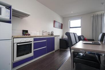 315 Euro Motel And Serviced Apartments