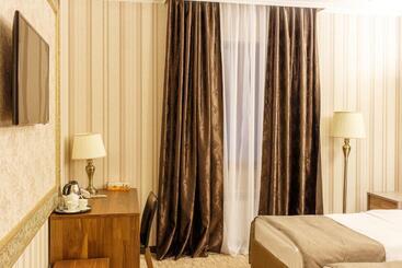 Astor Hotel & Spa