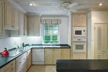 Beacon Hill 303