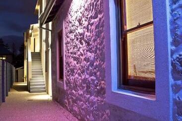 تختخواب و صبحانه Fremantle Boutique Accommodation   Maand Up