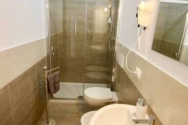 تختخواب و صبحانه Casa Lucia