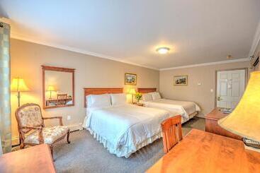 تختخواب و صبحانه The Sonata Inn