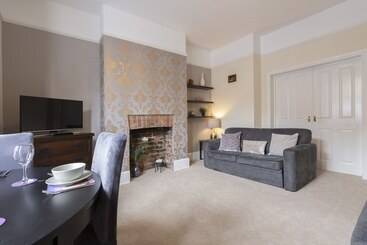 Bootham Apartment 32   Free Parking   Five Minute Walk To York Minster