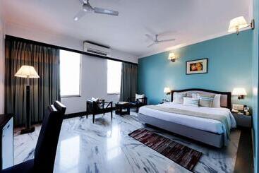 هتل Capitol Residency