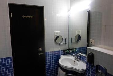 هتل Capitol Residency