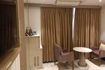هتل Capitol Residency