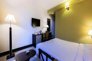 هتل Capitol Residency