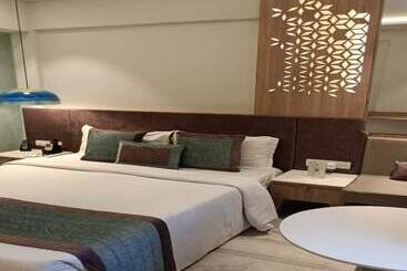 هتل Capitol Residency