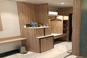 هتل Capitol Residency