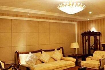 هتل Country Garden Phoenix  Europe City Chuzhou
