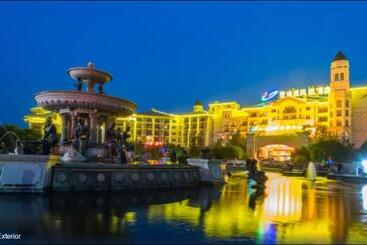 هتل Country Garden Phoenix  Europe City Chuzhou