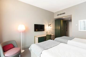 Elite Hotel Academia